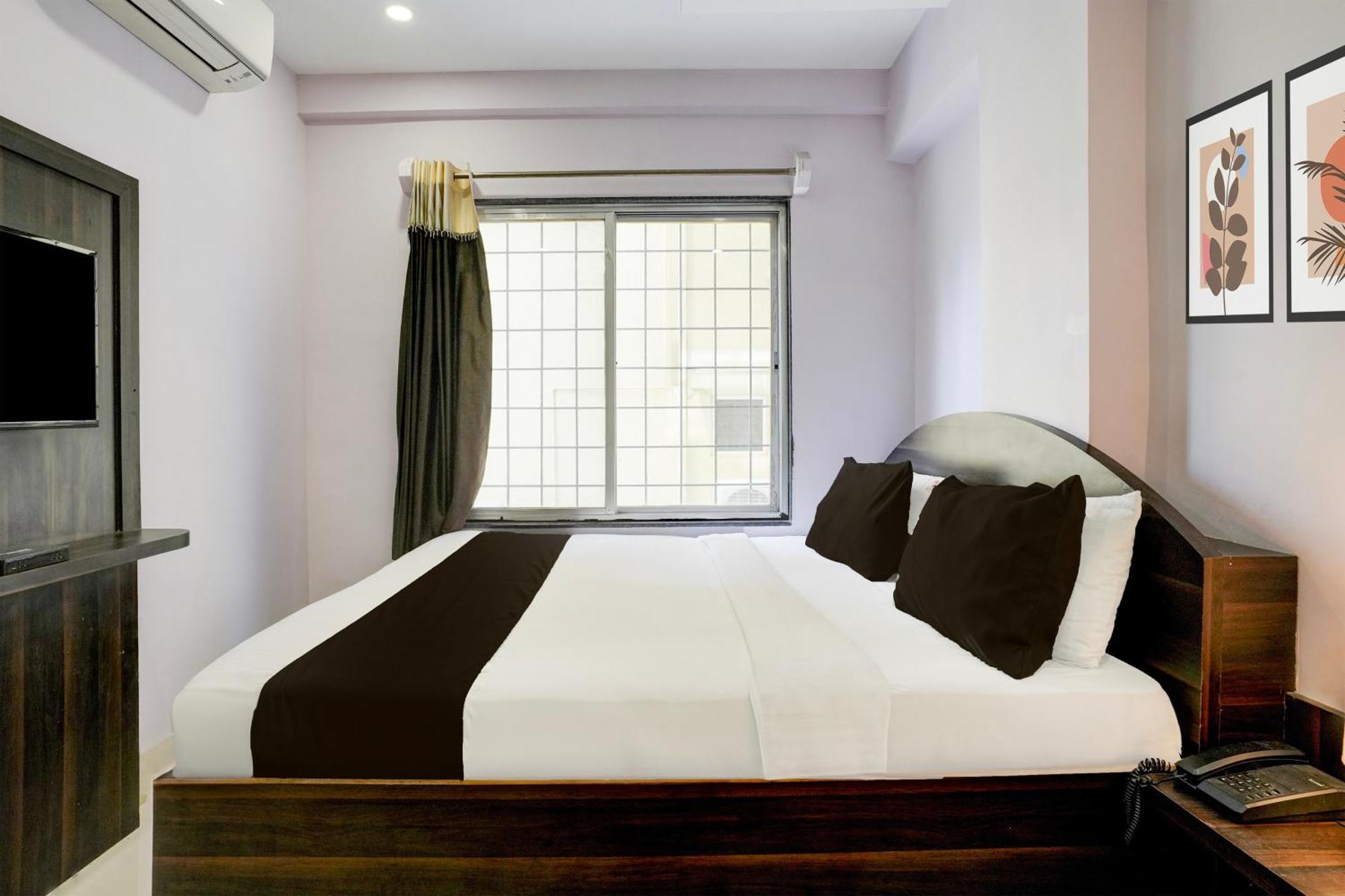 โอโย 16510 คีตาญชลี รีเจนซี Hotel เชอร์ดี ภายนอก รูปภาพ